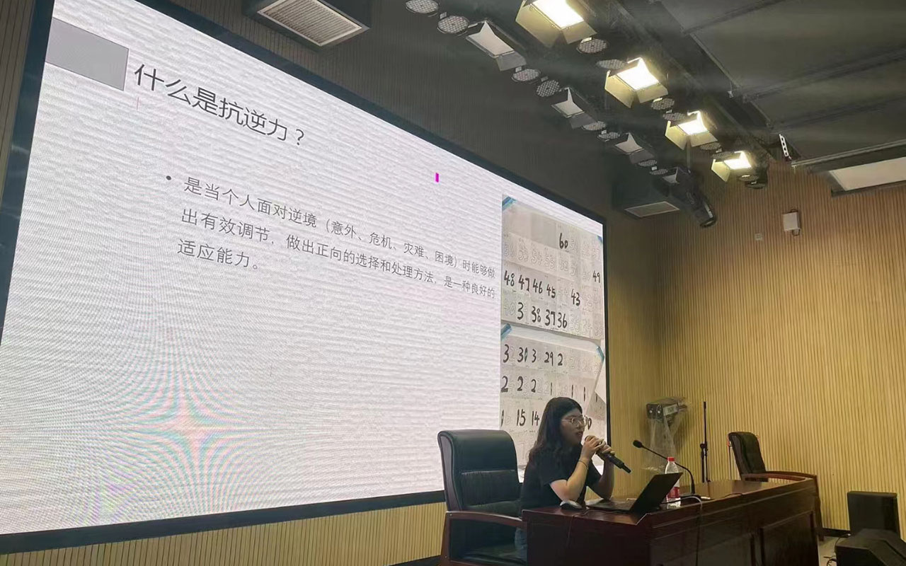 武汉董玉娣中学